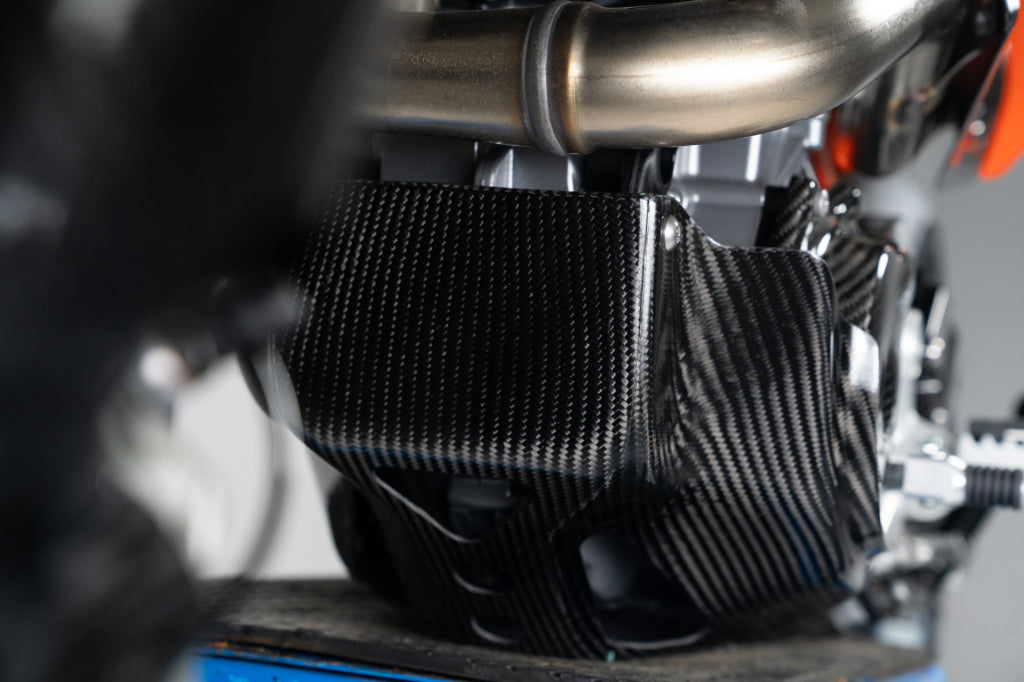 Cubrecárter CMT Compositi® Husqvarna 701 KTM 690 2026+