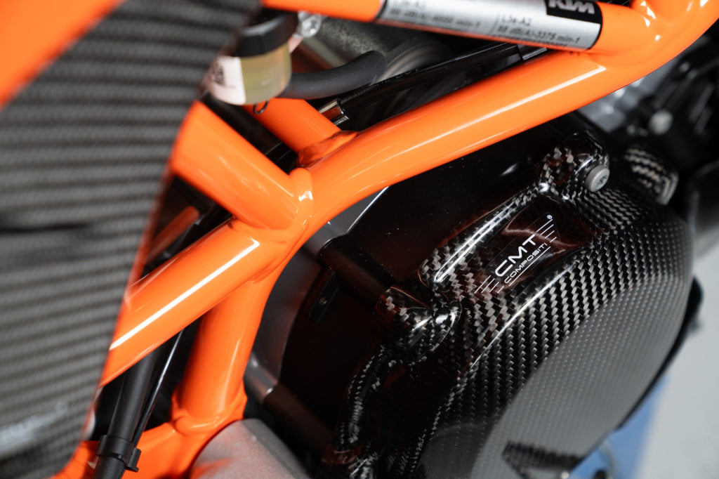 Protector Embrague CMT Compositi® Husqvarna 701 KTM 690 2026+