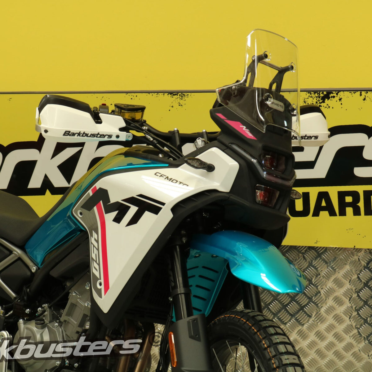 BARKBUSTERS® ハンドガード CF MOTO 450 800 MT BHG-089-NP