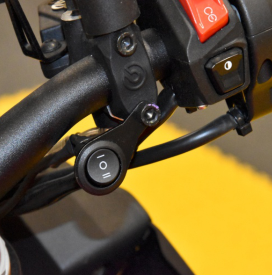 Controlador / Emulador Servomotor Escape Aprilia ESE-SW-A03