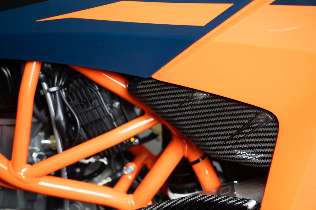 Protector Depósito CMT Compositi® KTM 690 2026+