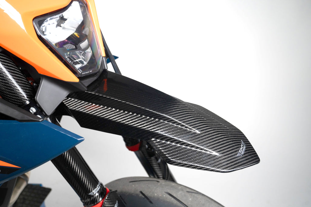 Garde-boue en carbone CMT Compositi® pour KTM 690 GASGAS 700