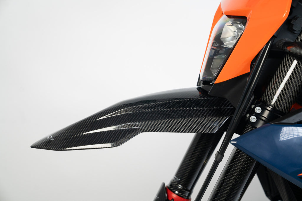Garde-boue en carbone CMT Compositi® pour KTM 690 GASGAS 700