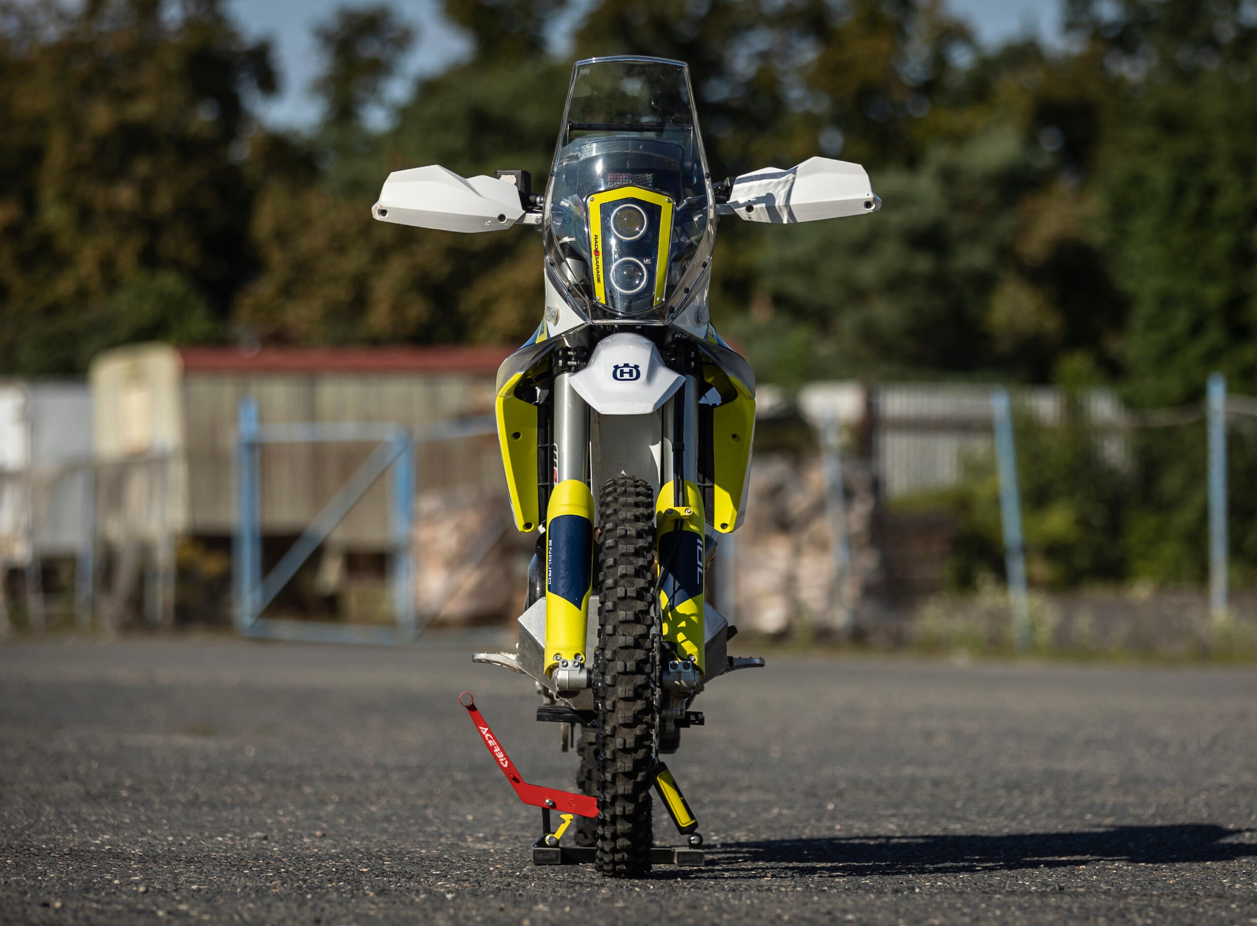 RADE-GARAGE® Kit Rally F5 HUSQVARNA 701 — FuelDongle.es®