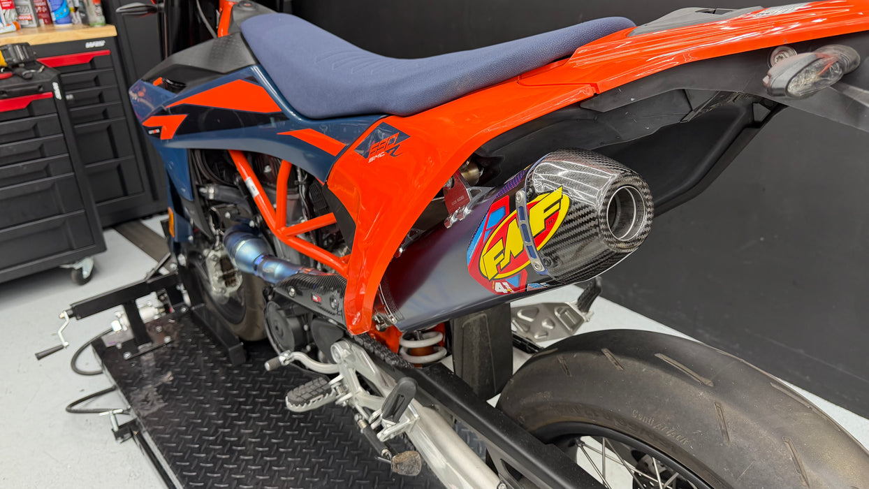 Escape FMF® + Colector TEKMO® Husqvarna 701 KTM 690 2026+