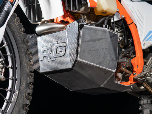 Depósito Auxiliar RADE-GARAGE® 8L – KTM EXC / GAS GAS EC / Husqvarna FE (MY24-25)